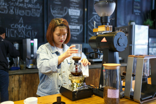 How to Start a Cafe in 2025
